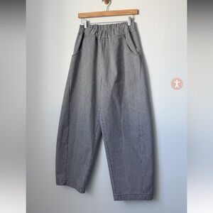 le bon shoppe arc pant, blue stripe, size small